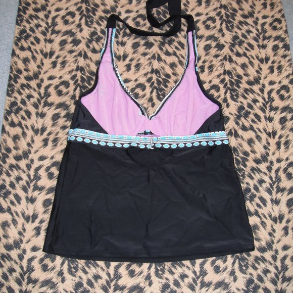 Athleta Bathing Suit Top Women's Size 38   B/C - Picture 2 of 6